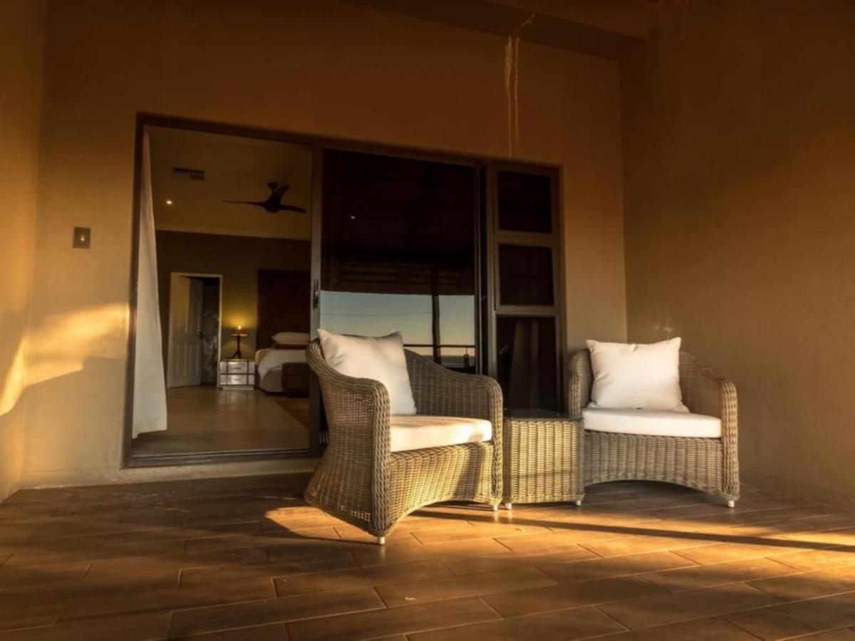 Bagatelle Kalahari Boutique Farmhouse Lodge Mariental Exterior photo
