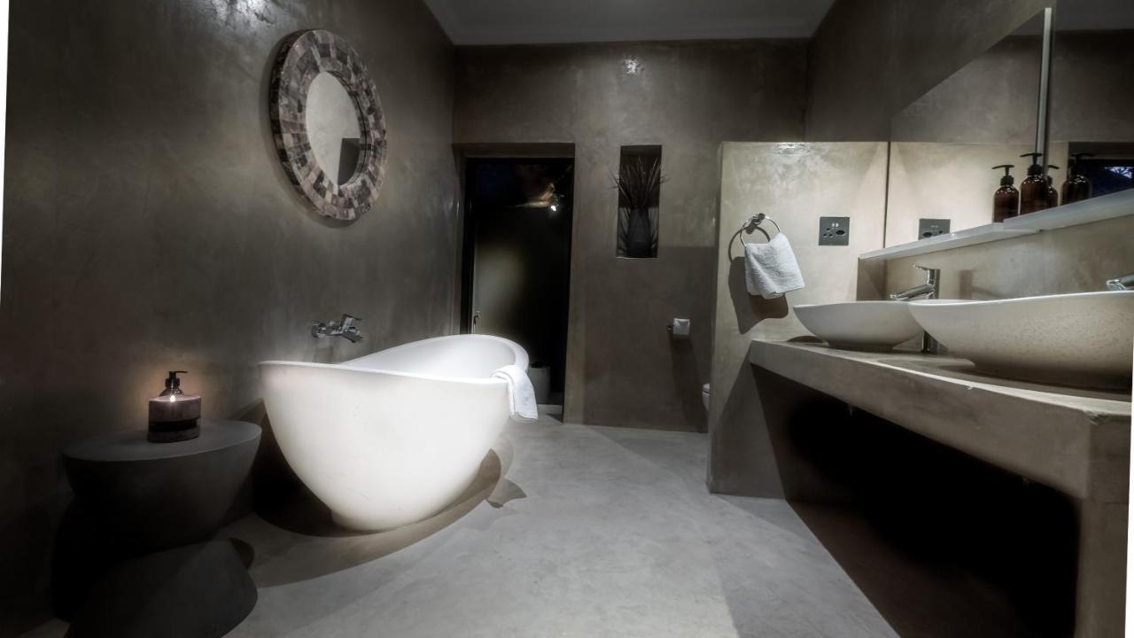 Bagatelle Kalahari Boutique Farmhouse Lodge Mariental Exterior photo